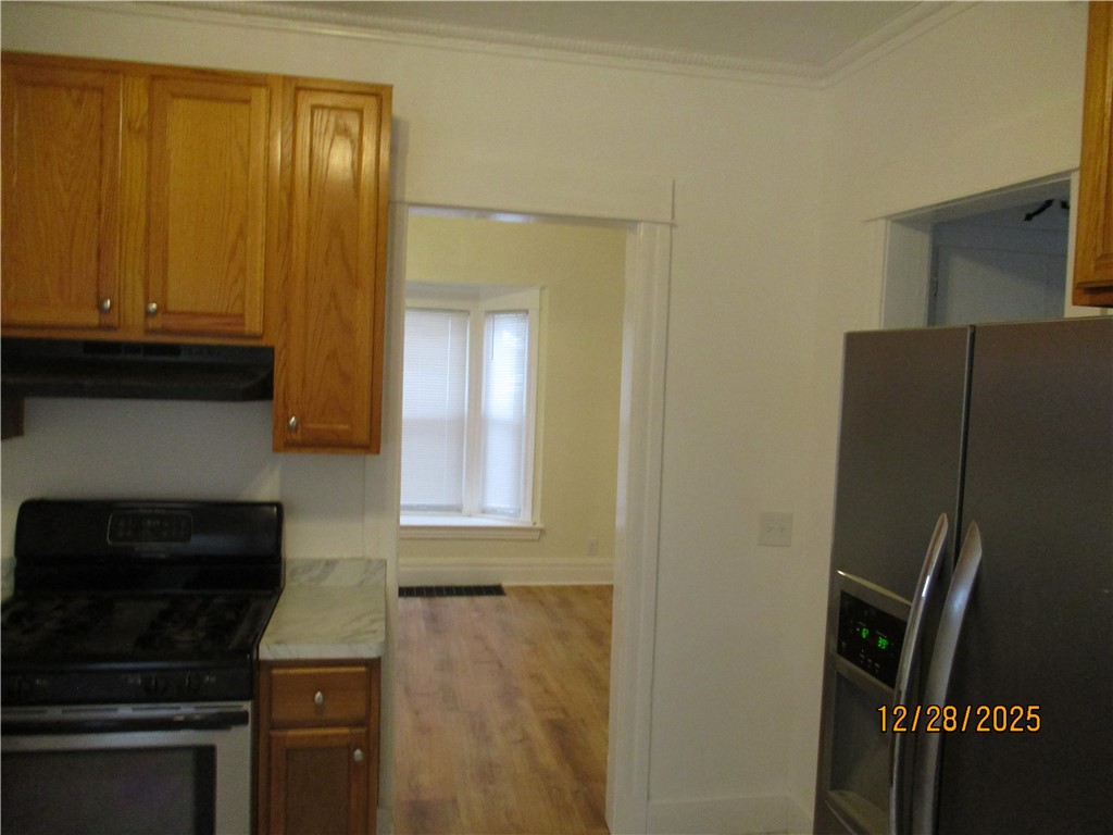 88 Jackson Street Rochester, NY 14621 - Photo 4 of 24