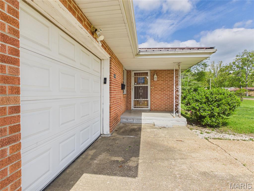 1506 Big Bend Road Poplar Bluff, MO 63901 - Photo 10 of 42