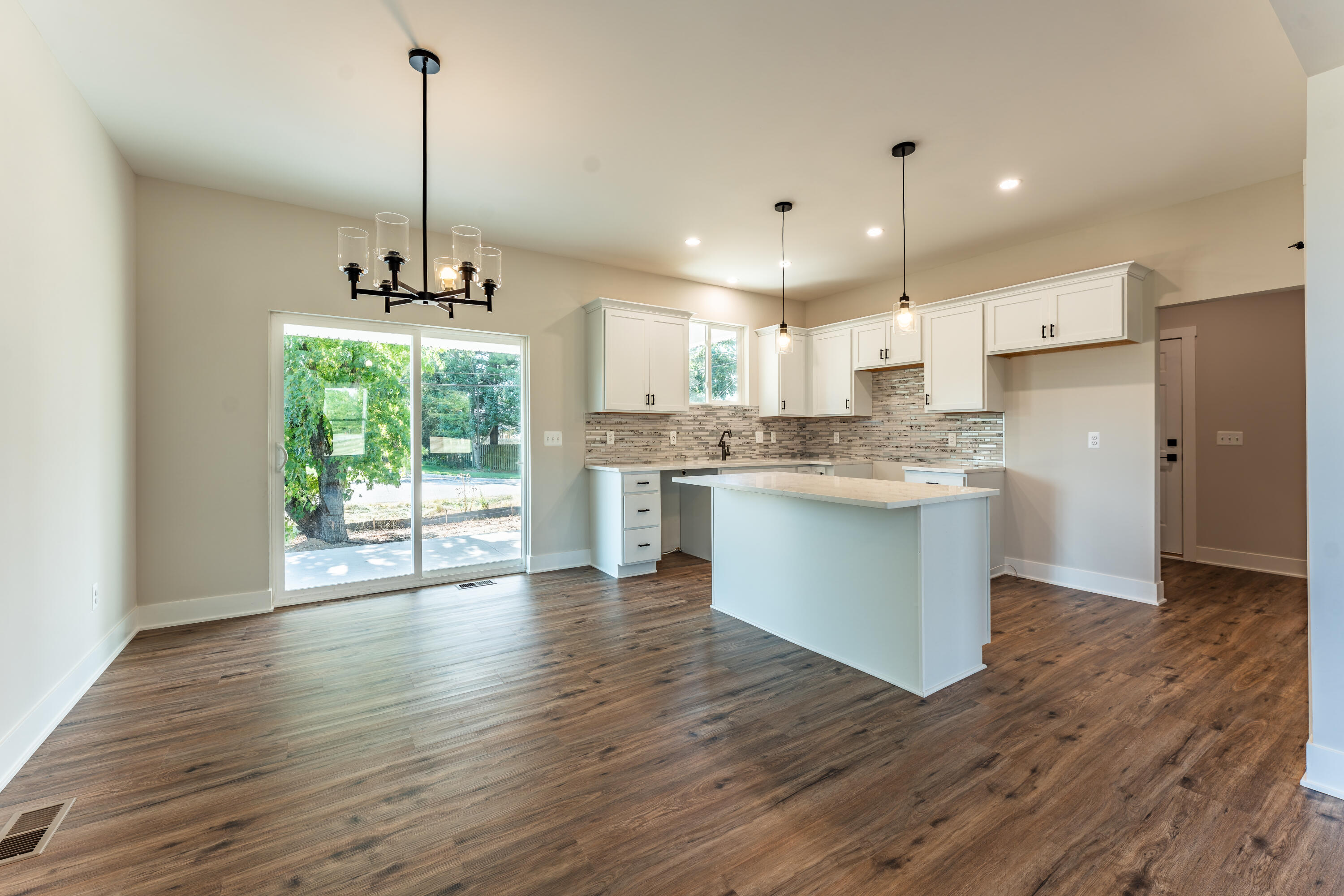 3331 Mill Lake Road Lake Orion, MI 48360 - Photo 11 of 31 25