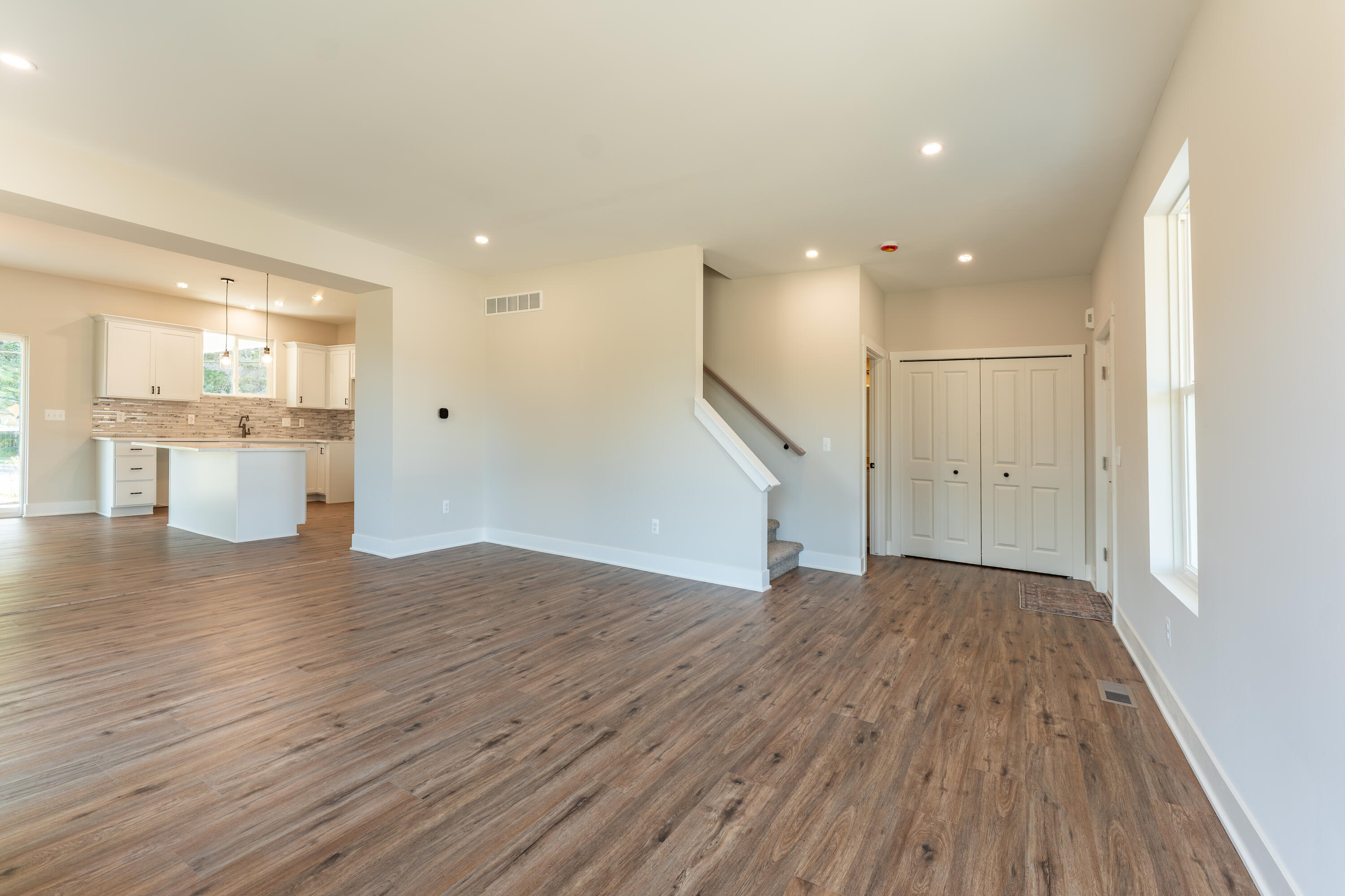 3331 Mill Lake Road Lake Orion, MI 48360 - Photo 8 of 31 22