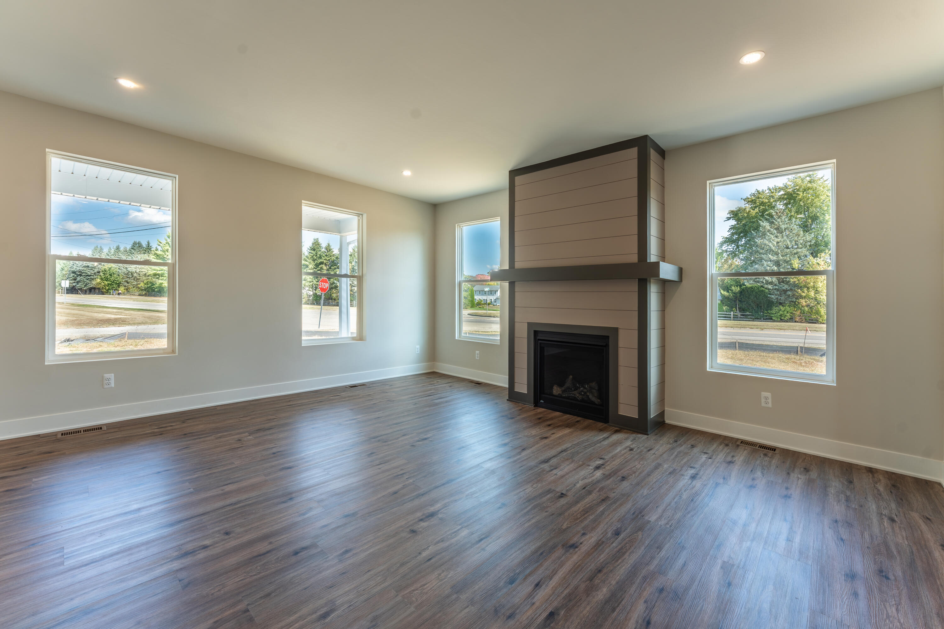 3331 Mill Lake Road Lake Orion, MI 48360 - Photo 10 of 31 24