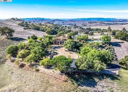 $2,900,000 | 7210 Johnston Road, Pleasanton, CA 94588