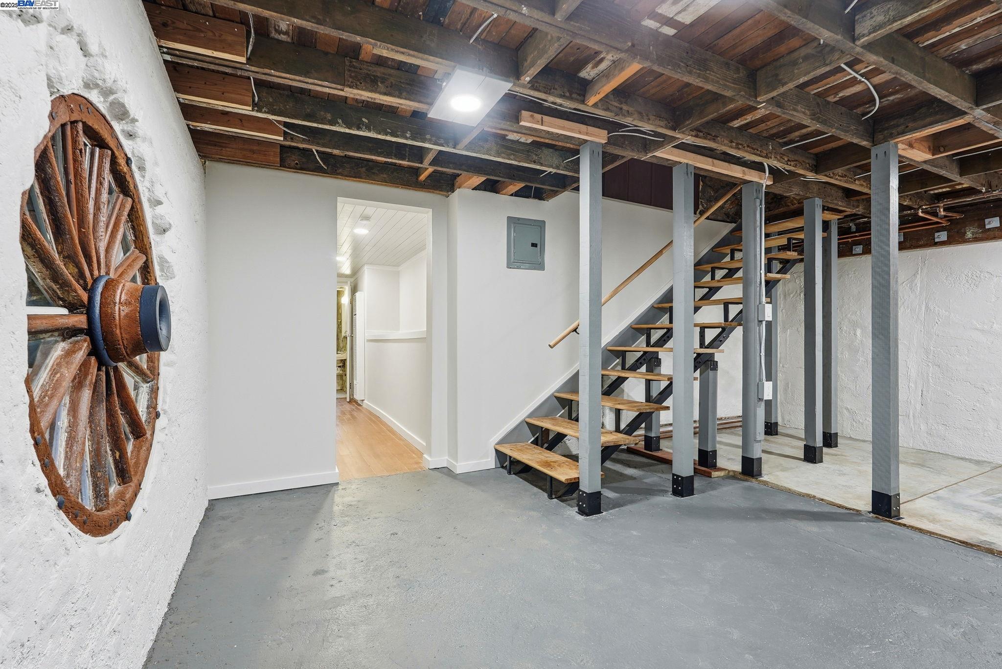 2929 Kilkare Road Sunol, CA 94586 - Photo 31 of 40 a view of an empty room with stairs