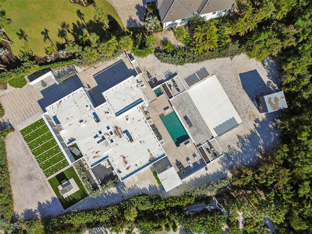 7647 Sanderling Road Sarasota, FL 34242 - Photo 58 of 70
