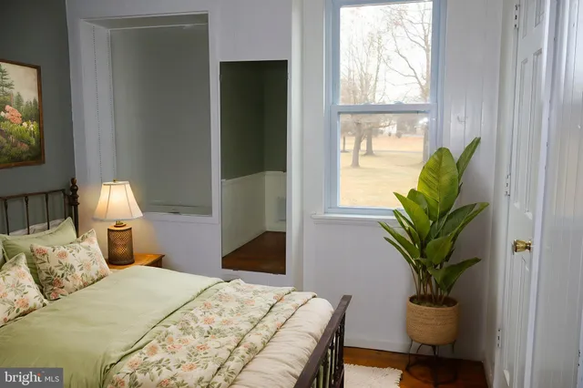 $349,900 | 1820 Hilltown Pike, Hilltown, PA 18927