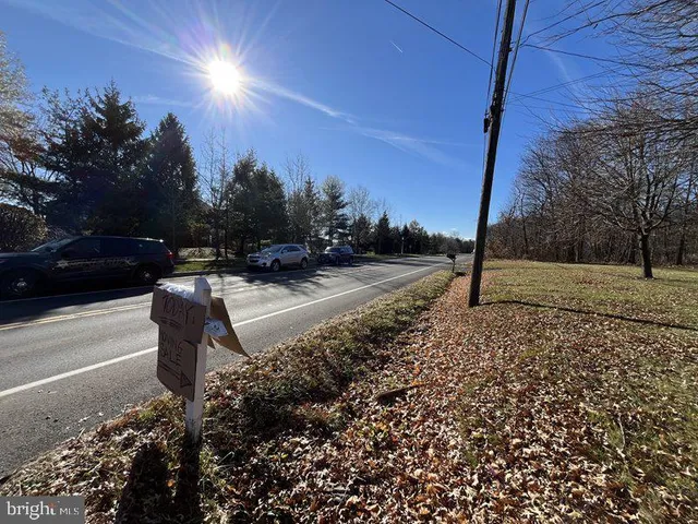 $359,900 | 1820 Hilltown Pike, Hilltown, PA 18927