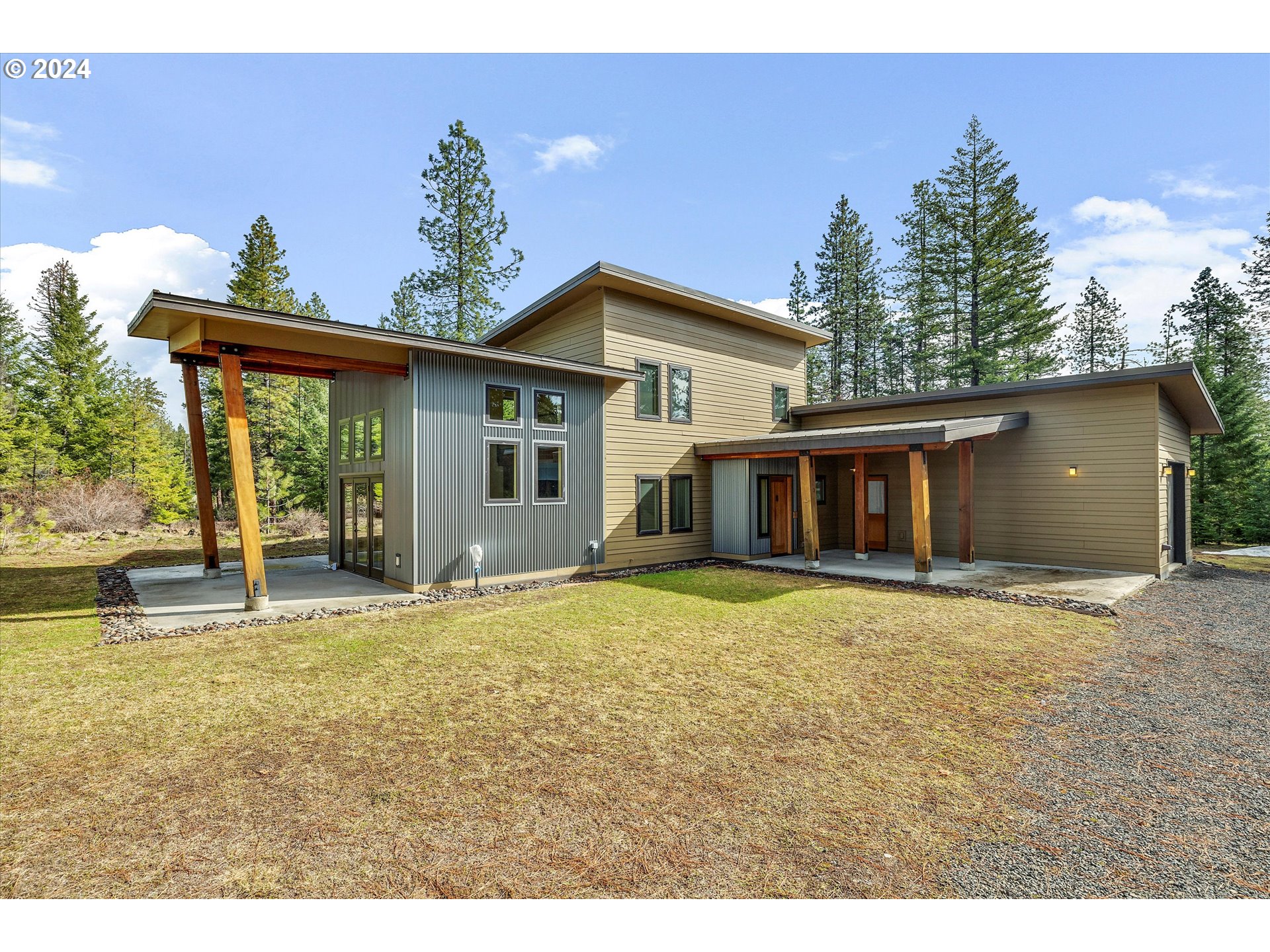 115 Jennings Road Trout Lake, WA 98650 - Photo 1 of 37 Gallery Image 1