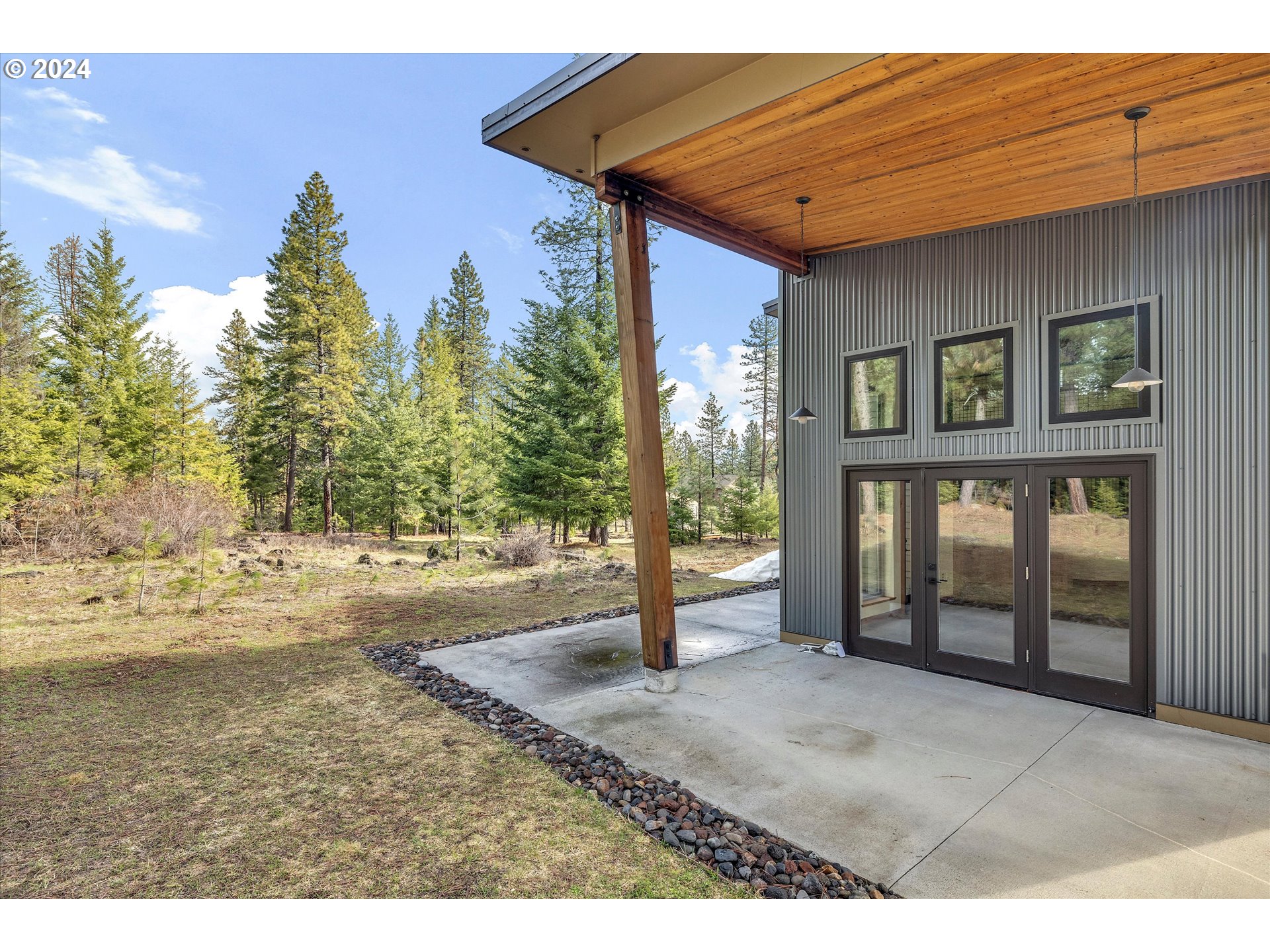 115 Jennings Road Trout Lake, WA 98650 - Photo 2 of 37 Covered Patio