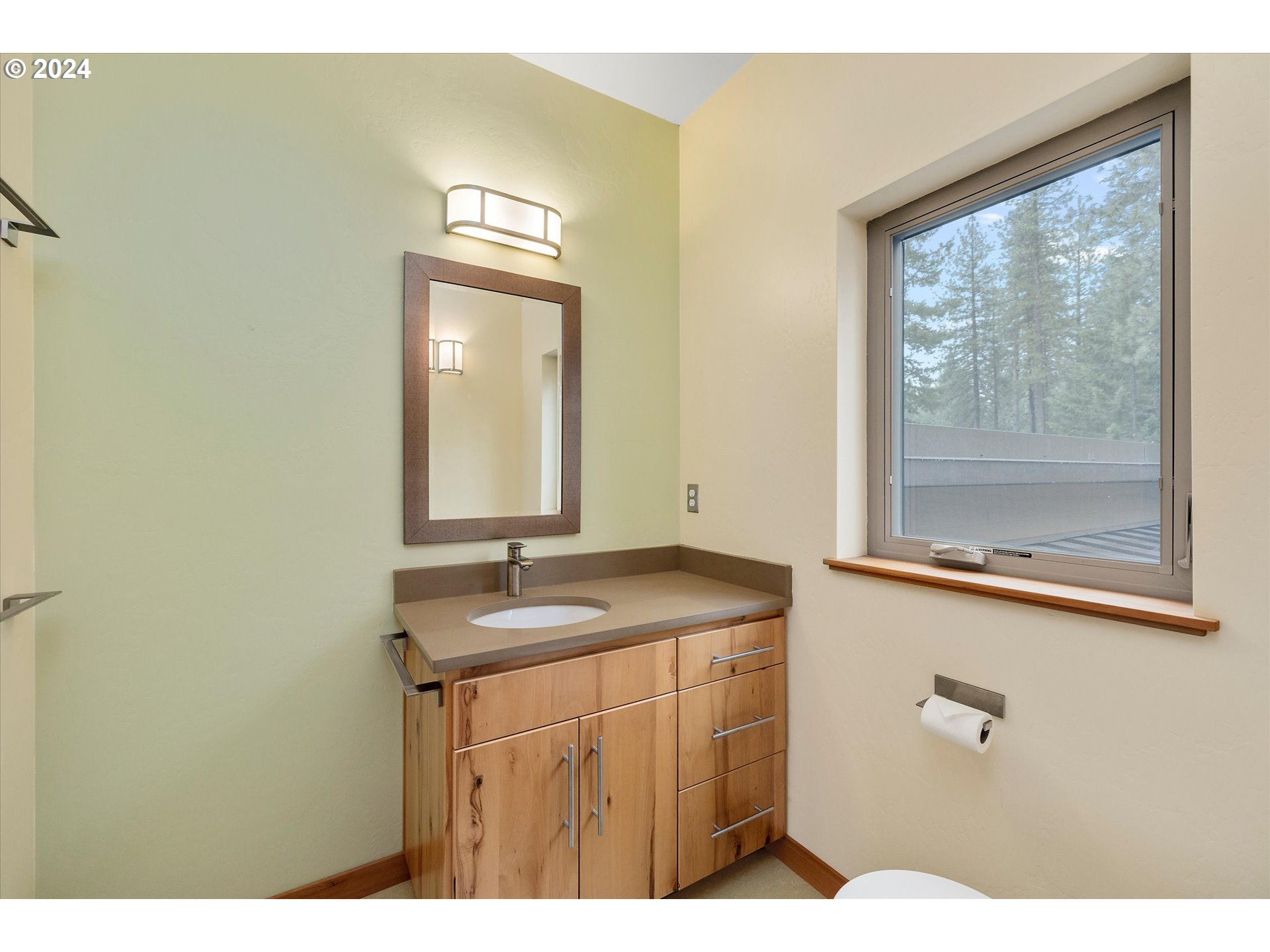 115 Jennings Road Trout Lake, WA 98650 - Photo 28 of 37 Bathroom