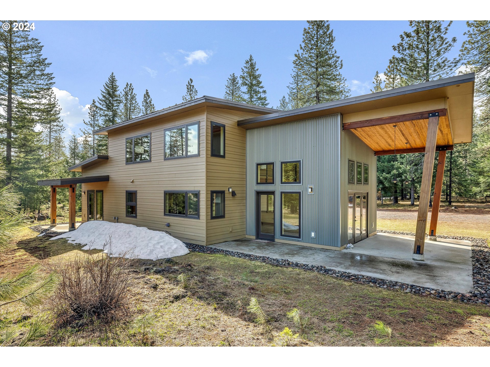 115 Jennings Road Trout Lake, WA 98650 - Photo 3 of 37 Gallery Image 3