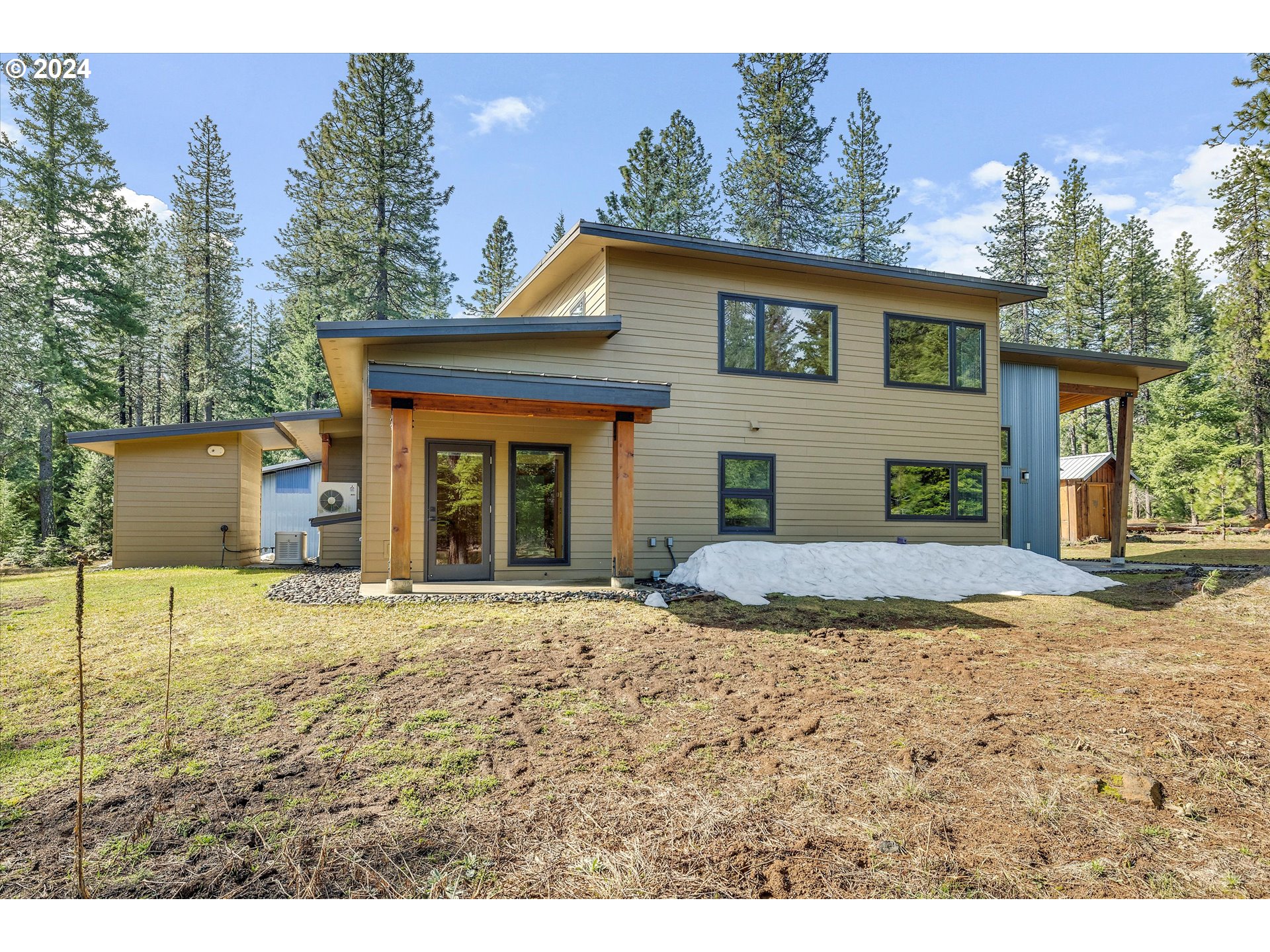 115 Jennings Road Trout Lake, WA 98650 - Photo 4 of 37 Gallery Image 4