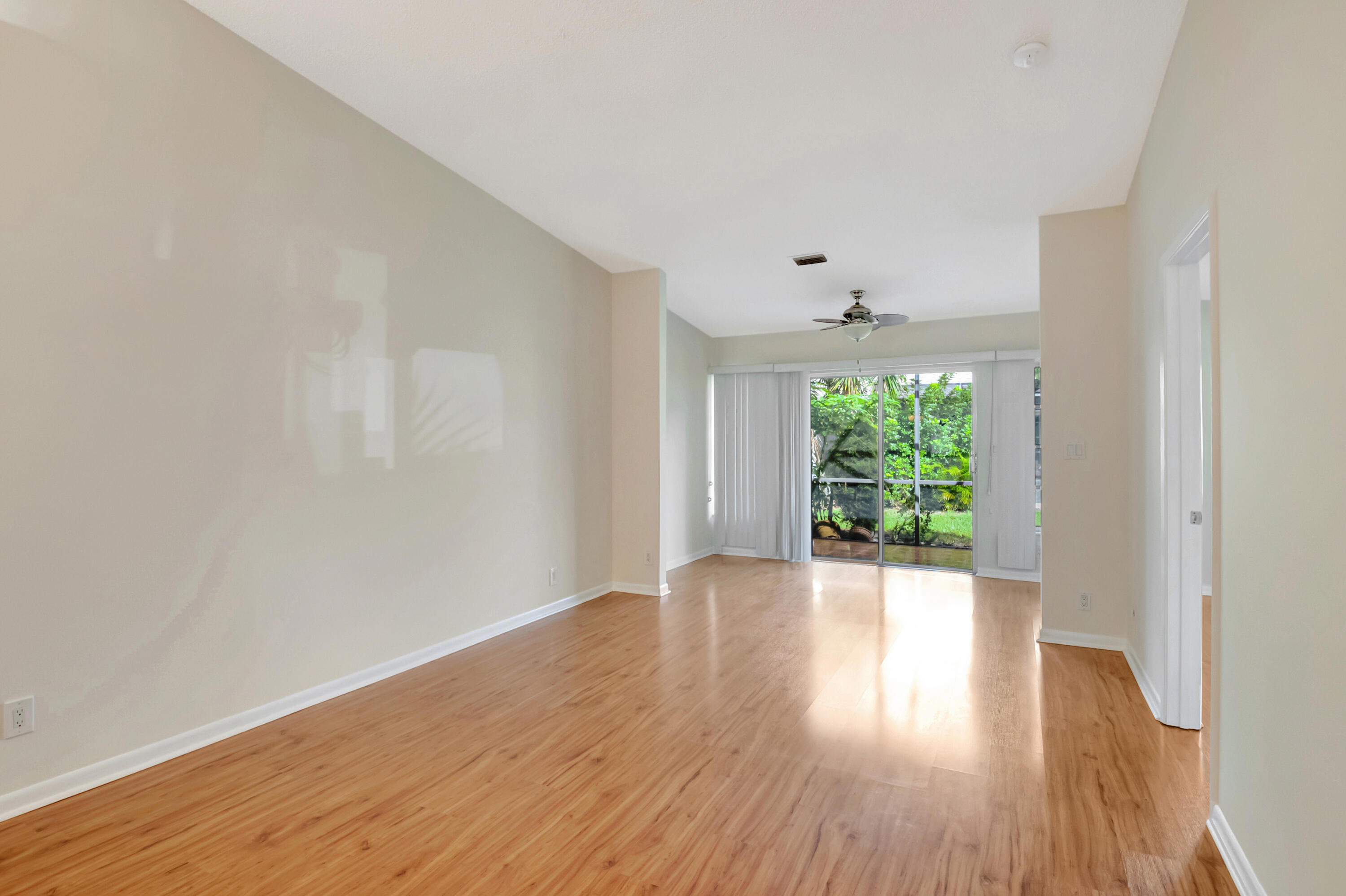 8627 Overset Lane Boca Raton, FL 33496 - Photo 8 of 37 DSC_7224