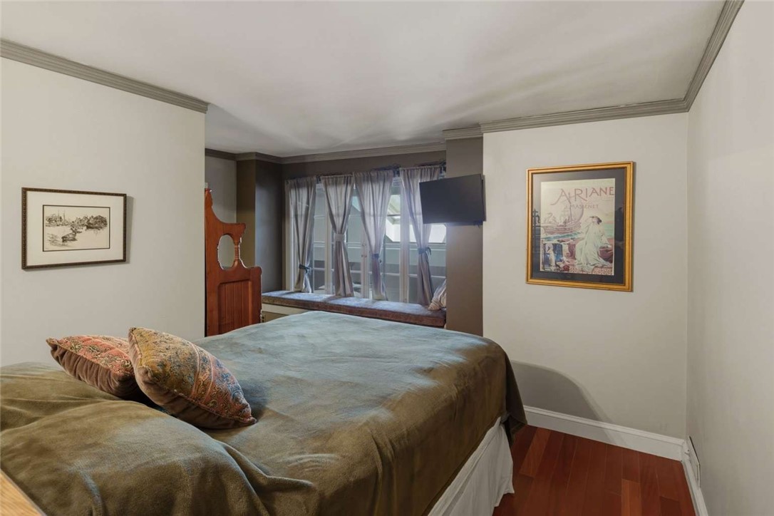6 Howe Avenue, Unit 8 Newport, RI 02840 - Photo 17 of 20