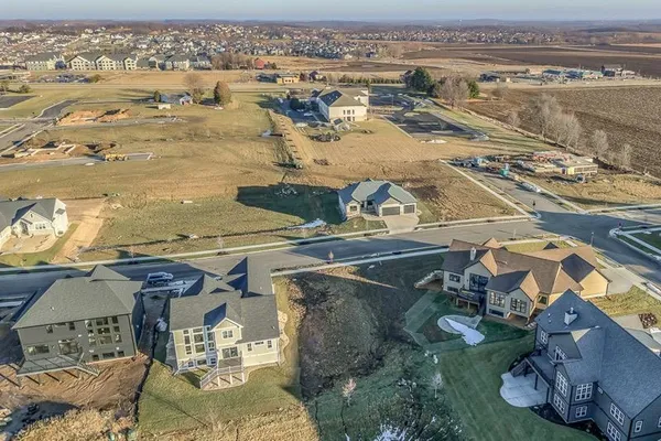 $214,900 | 1609 Schreiner, Waunakee, WI 53597