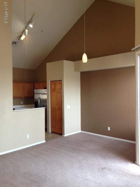 1633 East Lakeside Drive, Unit 66 Gilbert, AZ 85234 - Photo 3 of 22 image3