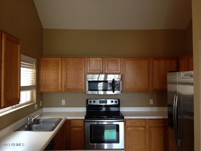 1633 East Lakeside Drive, Unit 66 Gilbert, AZ 85234 - Photo 4 of 22 image4
