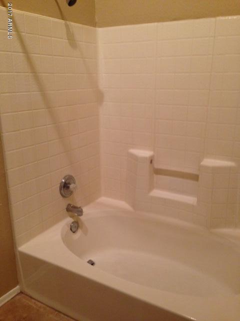 1633 East Lakeside Drive, Unit 66 Gilbert, AZ 85234 - Photo 8 of 22 image8