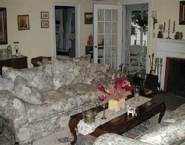 1188 Plank Road Poestenkill, NY 12138 - Photo 8 of 10 Photo 8