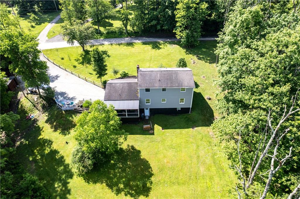 2780 Farm Spur Road North Huntingdon, PA 15642 - Photo 5 of 34