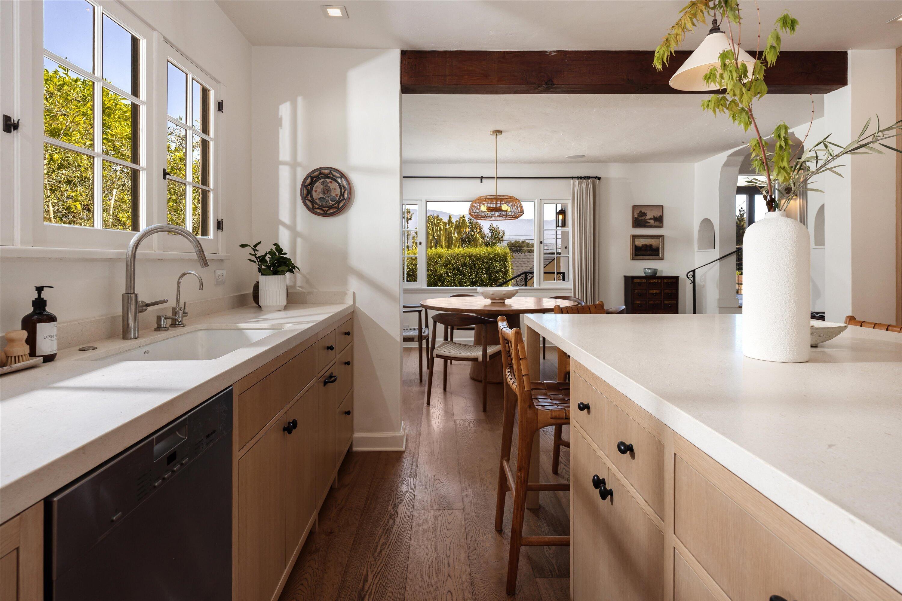 1421 Clearview Road Santa Barbara, CA 93101 - Photo 16 of 41 18-1421 Clearview Rd - 18