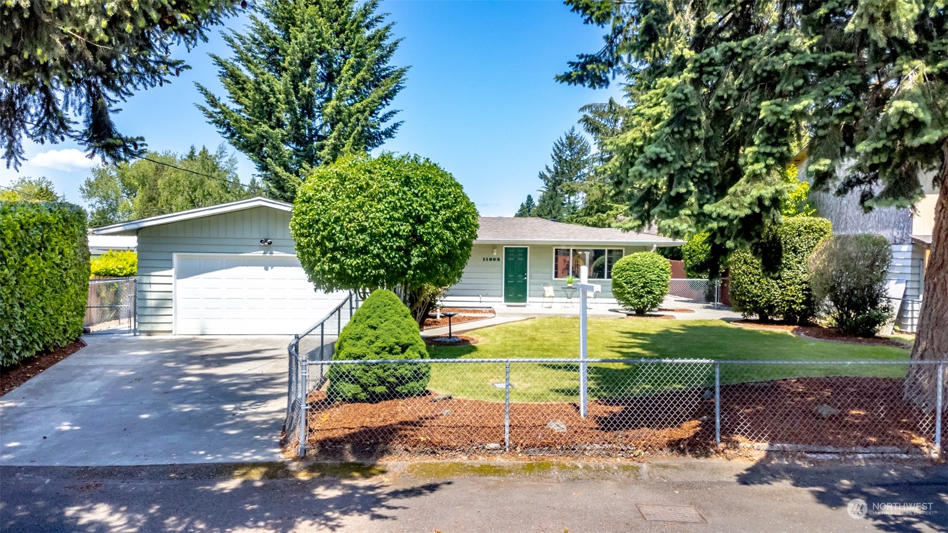 11002 Southeast 180th Street Renton, WA 98055 - Photo 1 of 19 Gallery Image 1
