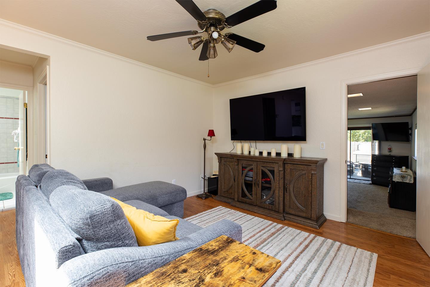 19220 Mallory Canyon Road Salinas, CA 93907 - Photo 17 of 29 a living room with furniture and a flat screen tv