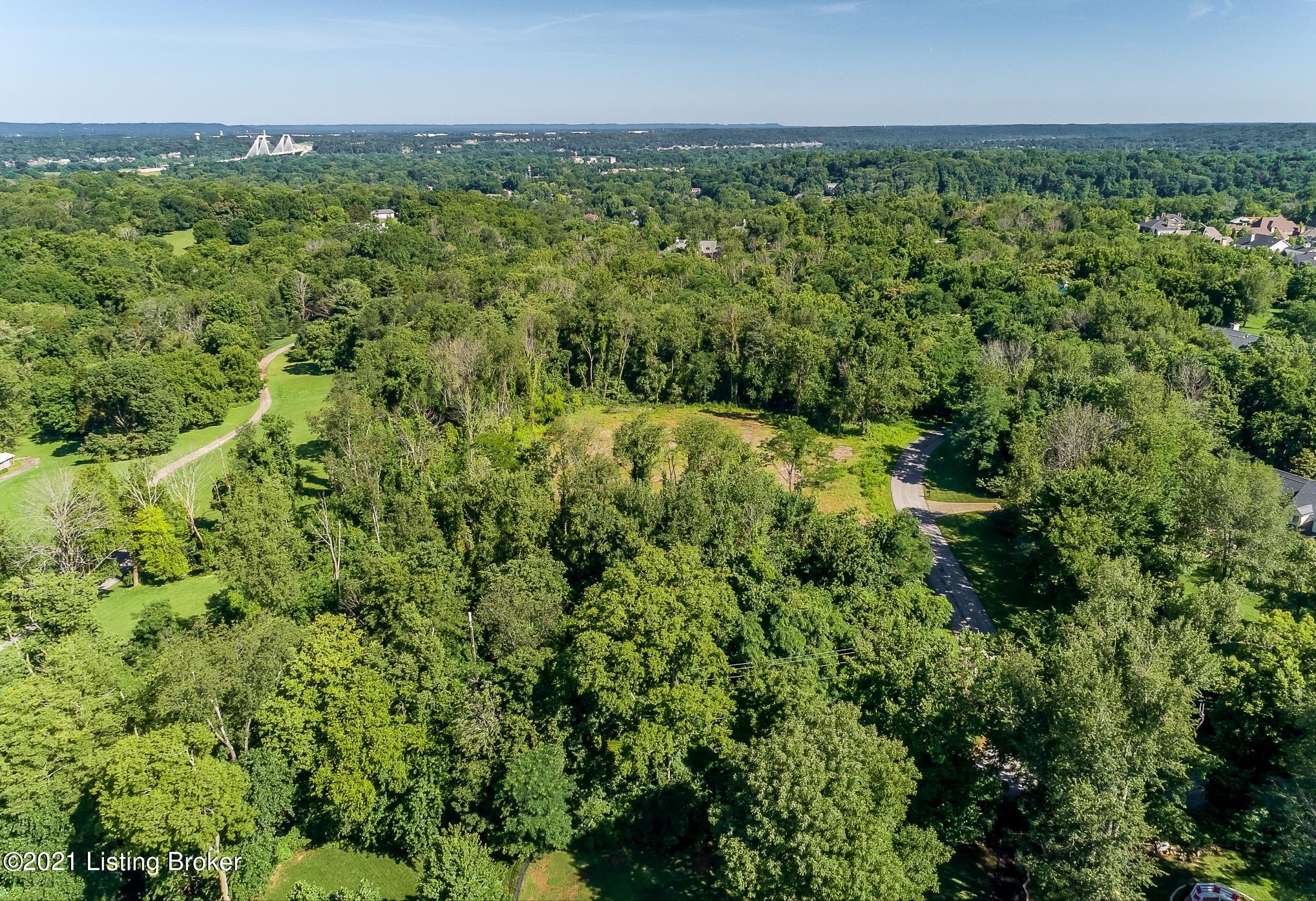 5600 Wolf Ridge Road Prospect, KY 40059 - Photo 7 of 11 F80C2848-F32E-489C-AB8D-32FDFD141210