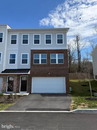 $574,000 | 121 Four Leaf Drive, Downingtown, PA 19335