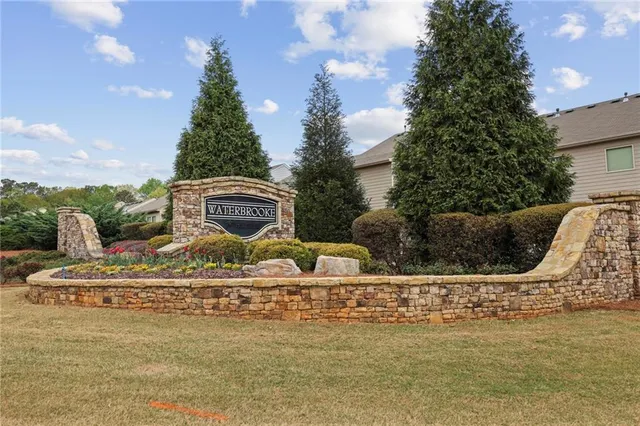 $2,900 | 4950 Hazelwood Drive, Alpharetta, GA 30004