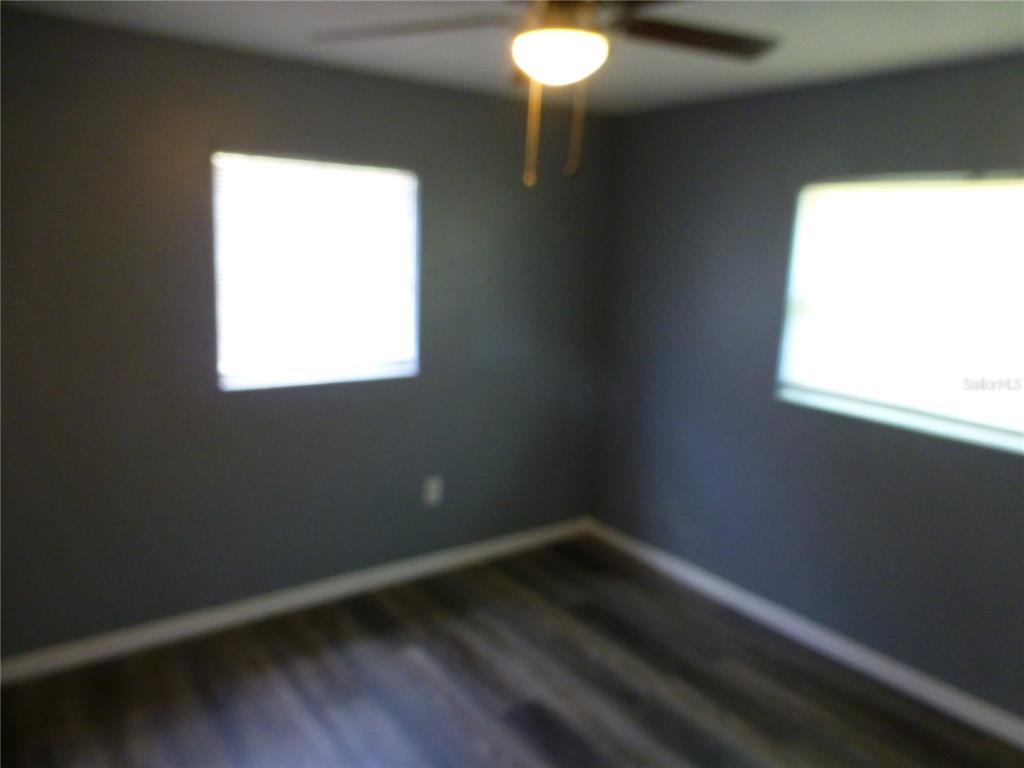 197 Highland Road, Unit B Tarpon Springs, FL 34689 - Photo 19 of 40