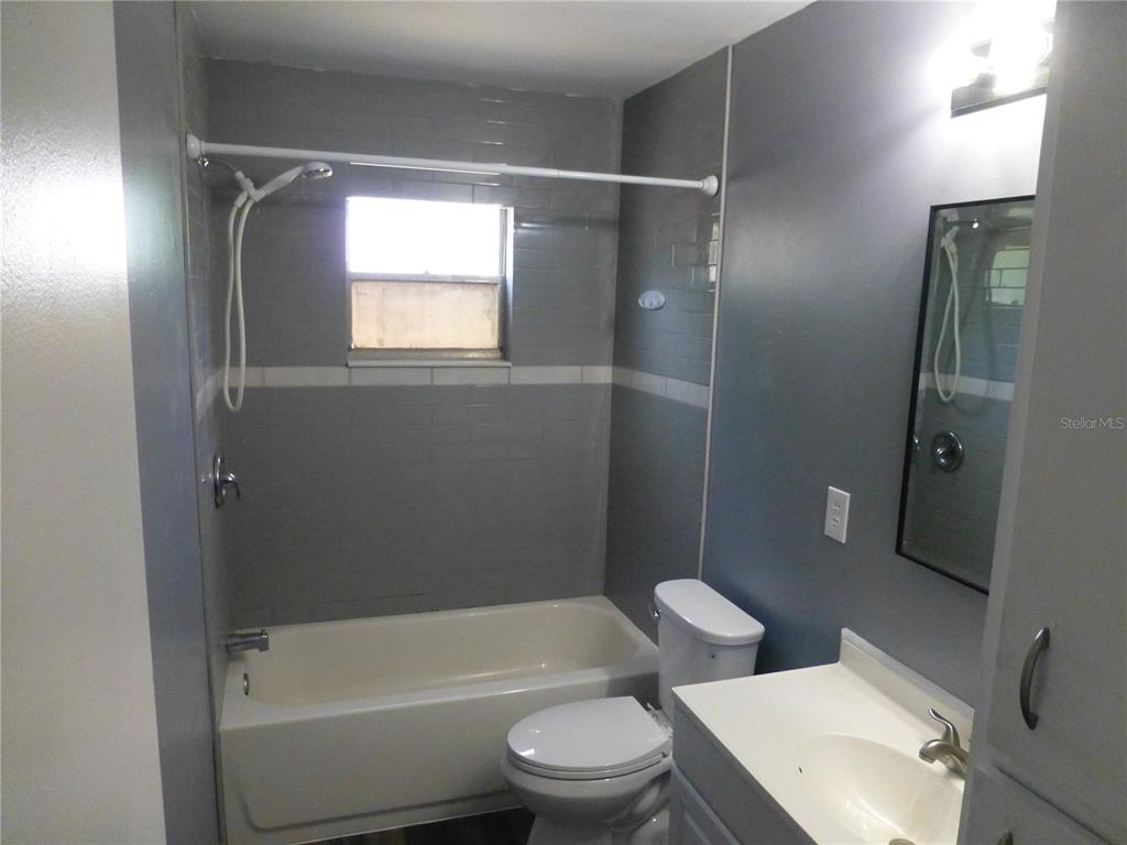 197 Highland Road, Unit B Tarpon Springs, FL 34689 - Photo 20 of 40