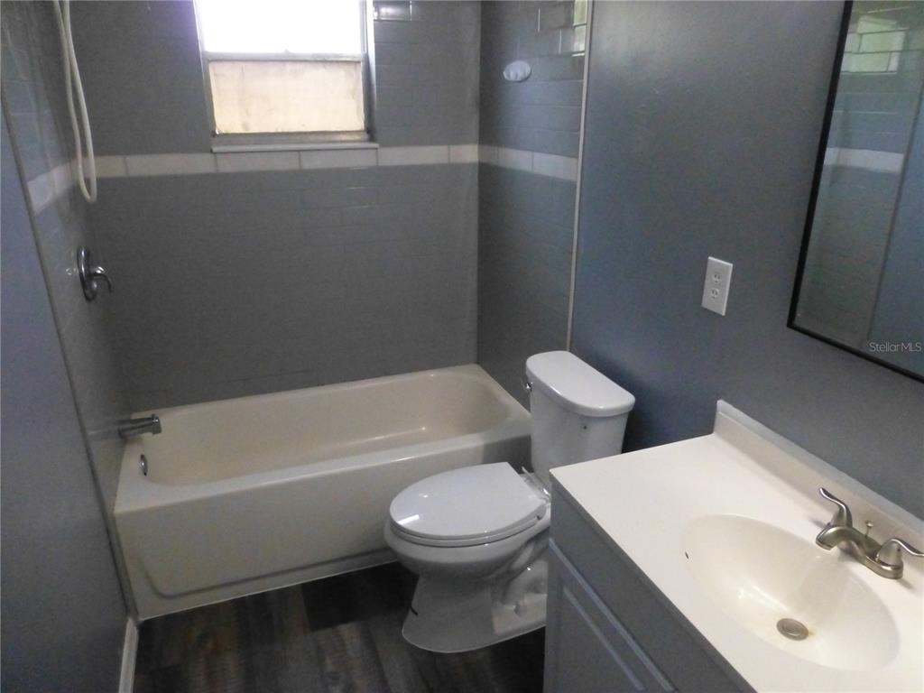 197 Highland Road, Unit B Tarpon Springs, FL 34689 - Photo 22 of 40