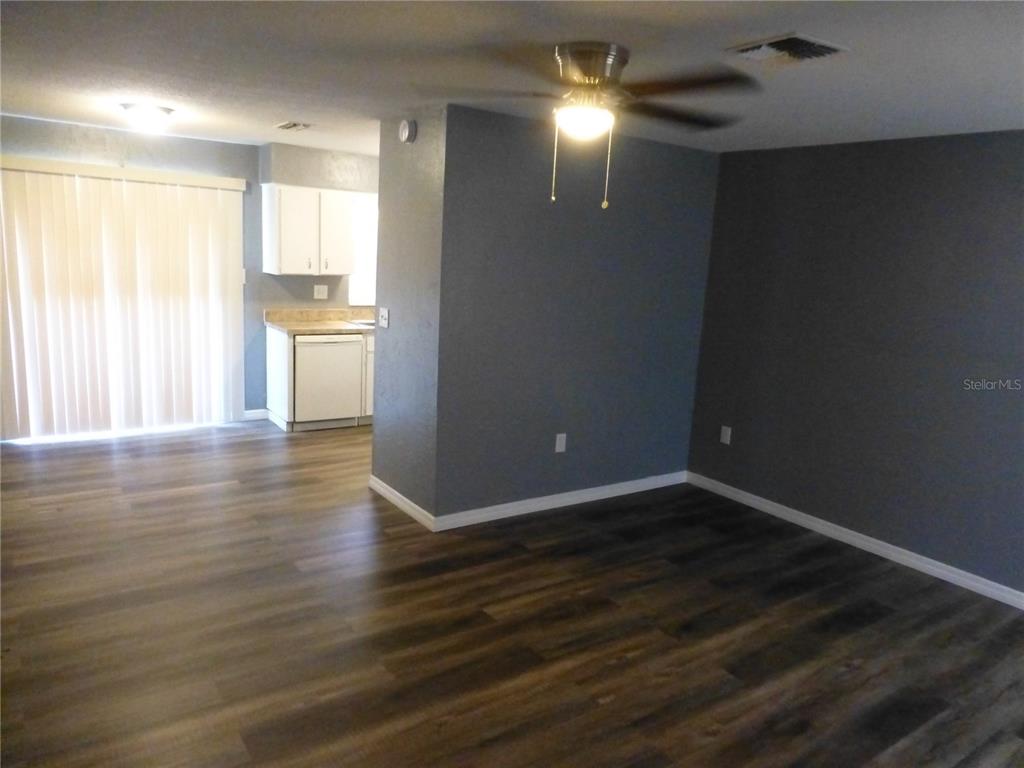 197 Highland Road, Unit B Tarpon Springs, FL 34689 - Photo 28 of 40