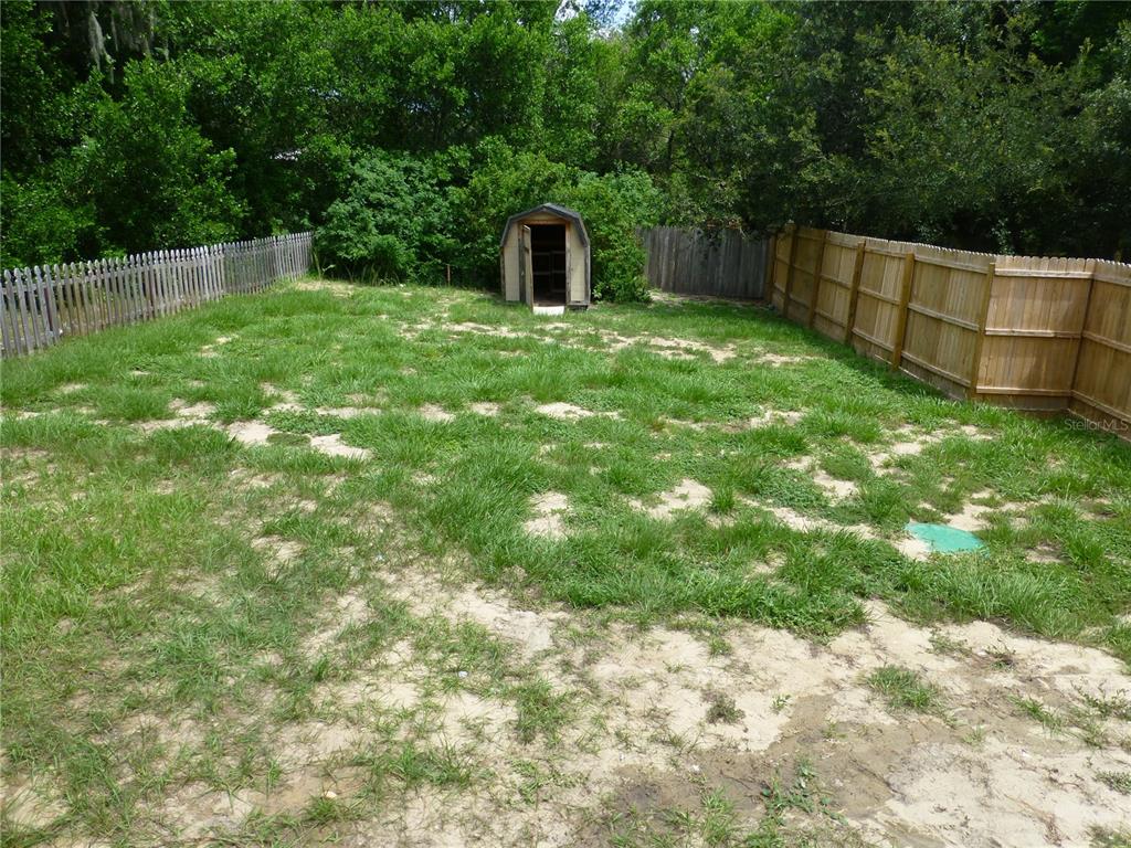 197 Highland Road, Unit B Tarpon Springs, FL 34689 - Photo 33 of 40