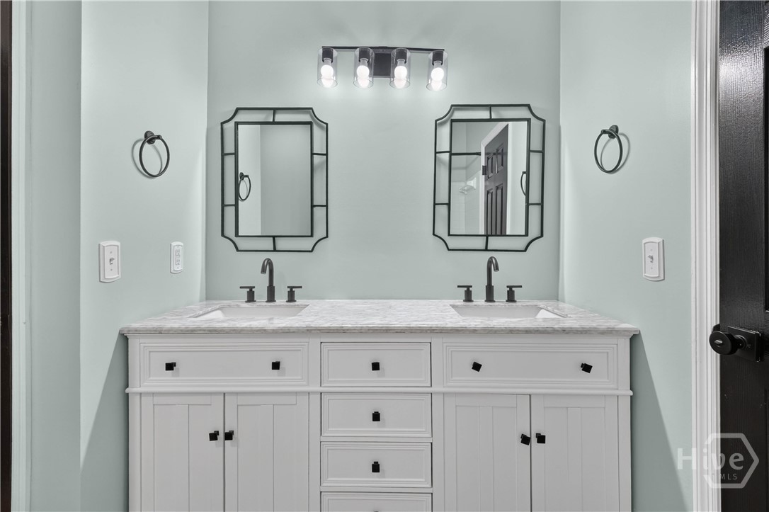 141 Palmetto Drive Rincon, GA 31326 - Photo 28 of 57 Bathroom #2 downstairs