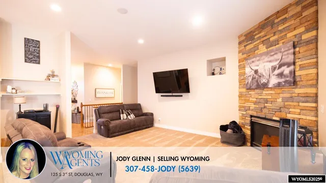 $1,049,000 | 3945 West 38th Street, Casper, WY 82604