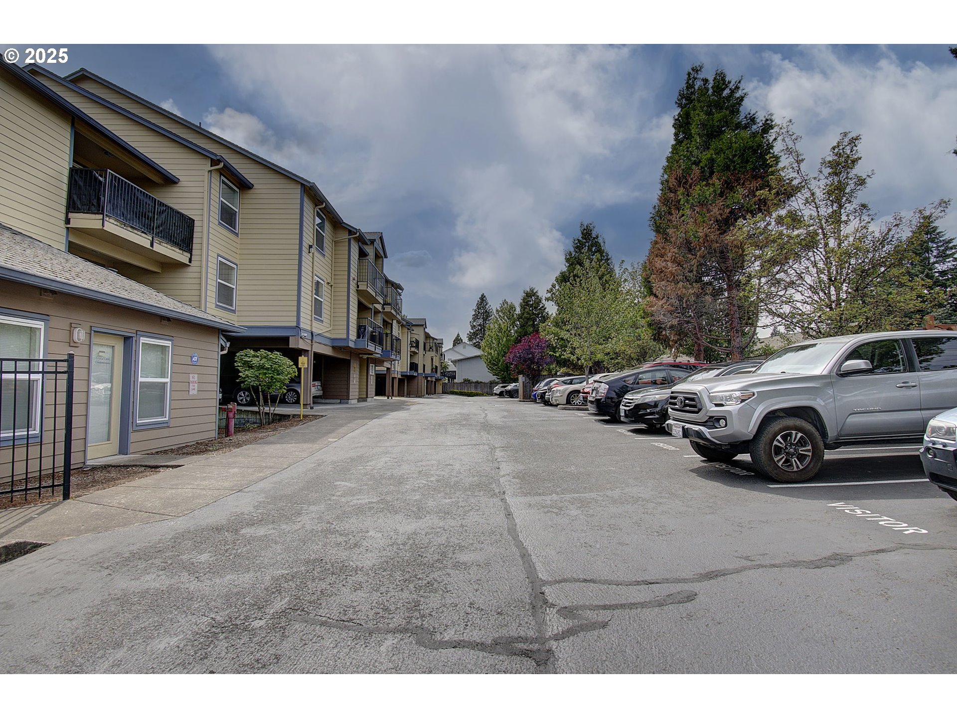 275 Southeast 162nd Avenue Portland, OR 97233 - Photo 21 of 22 a view of a car park in front of a building