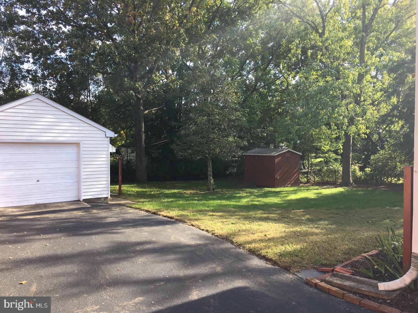 248 Hooker Street Riverside, NJ 08075 - Photo 17 of 20