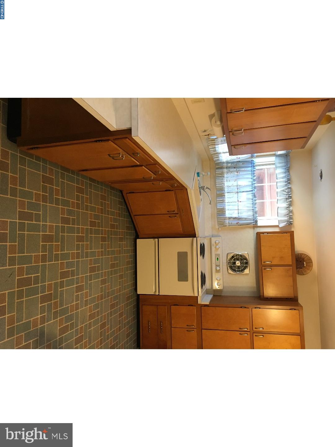 248 Hooker Street Riverside, NJ 08075 - Photo 3 of 20