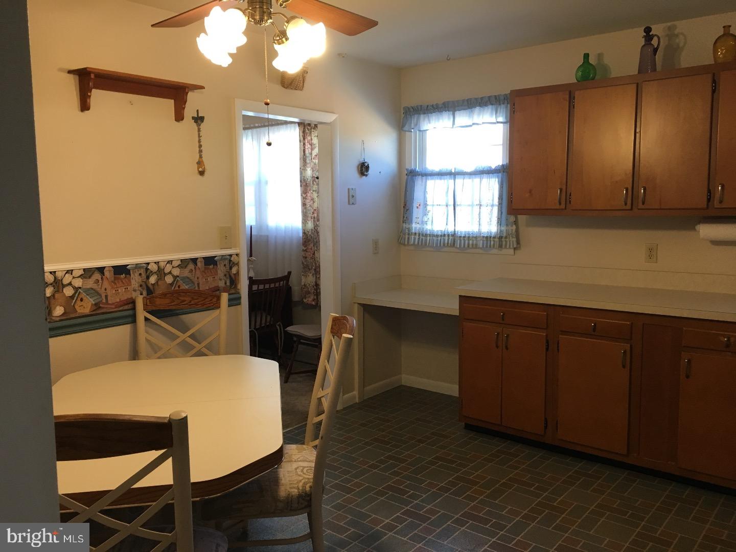 248 Hooker Street Riverside, NJ 08075 - Photo 4 of 20