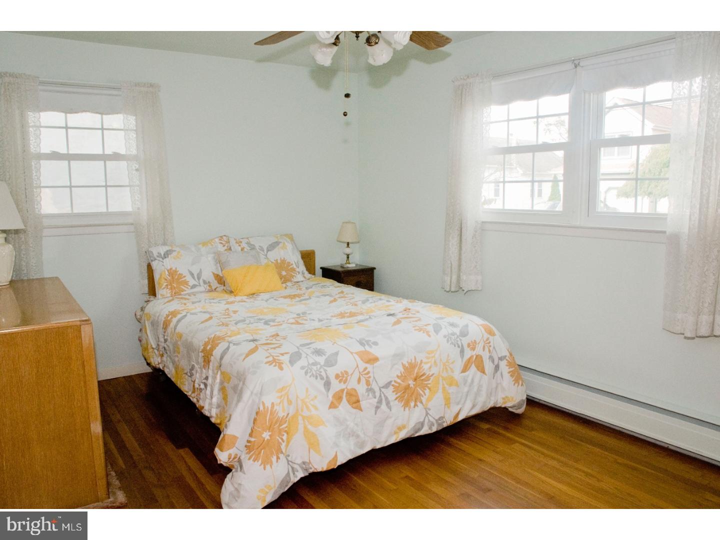 248 Hooker Street Riverside, NJ 08075 - Photo 7 of 20