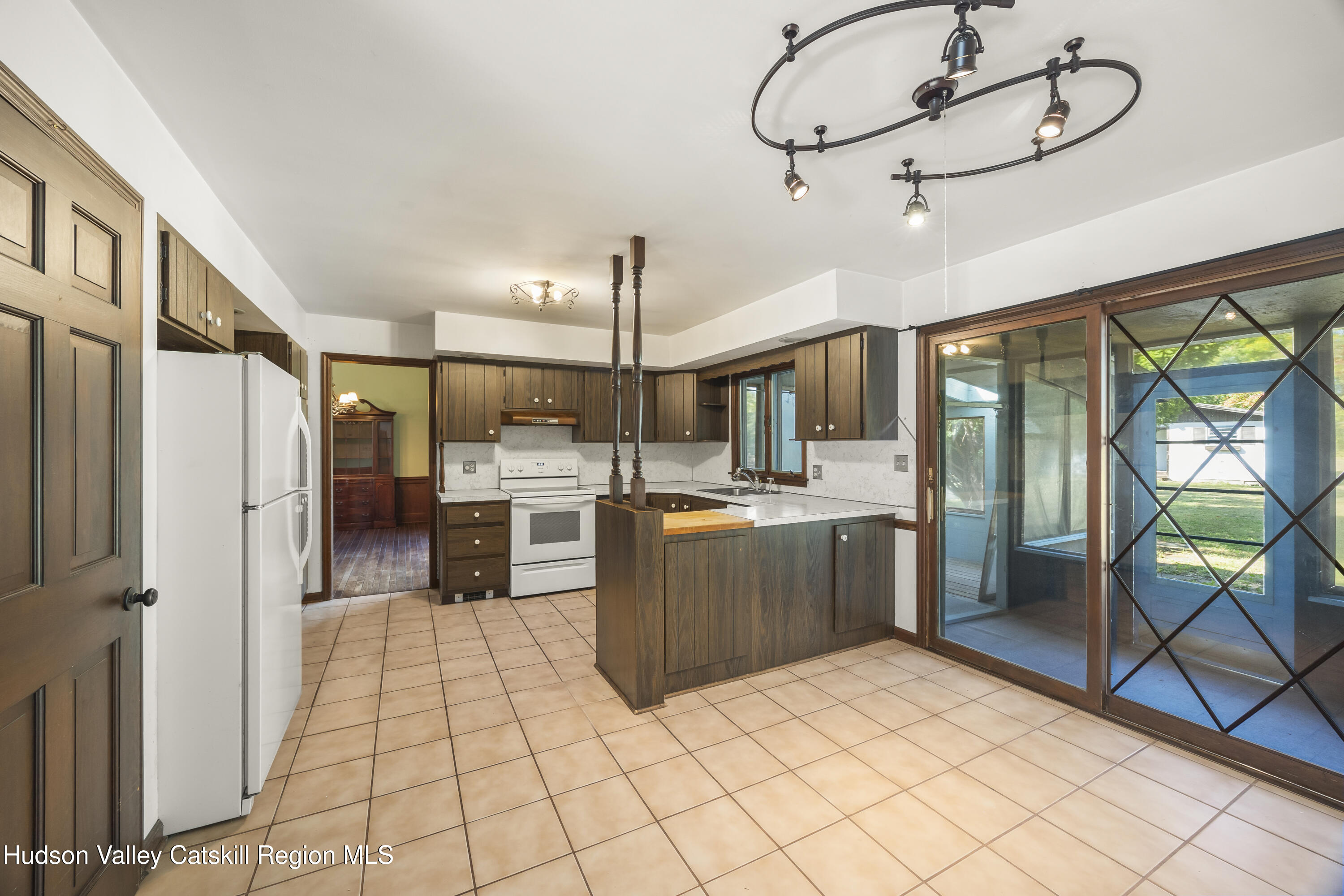 1327 Old Post Road Valatie, NY 12184 - Photo 4 of 26 7Y3A6376