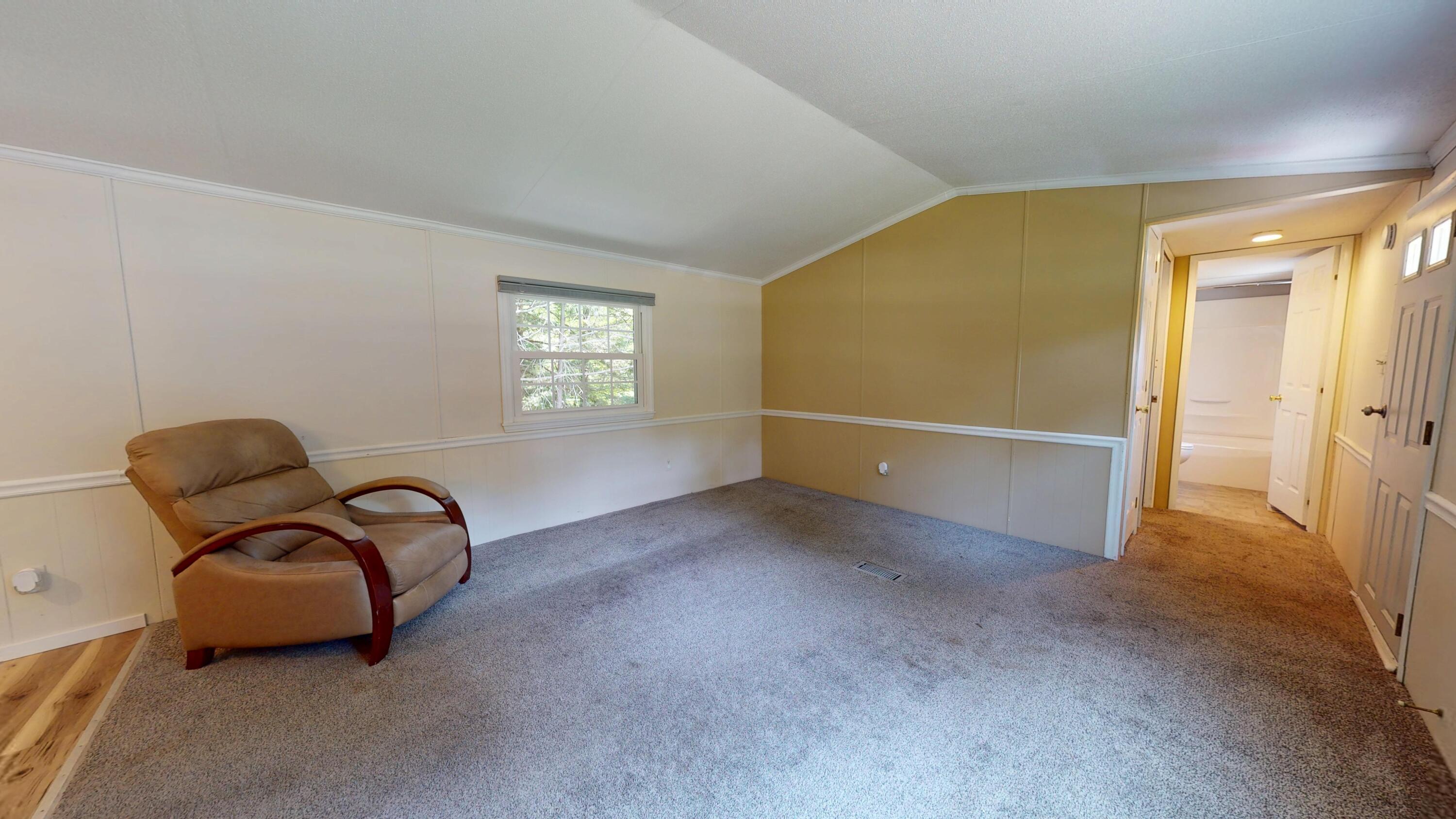 49 Round Stone Rd Mount Mount Vernon, ME 04352 - Photo 5 of 32 5. Living Room