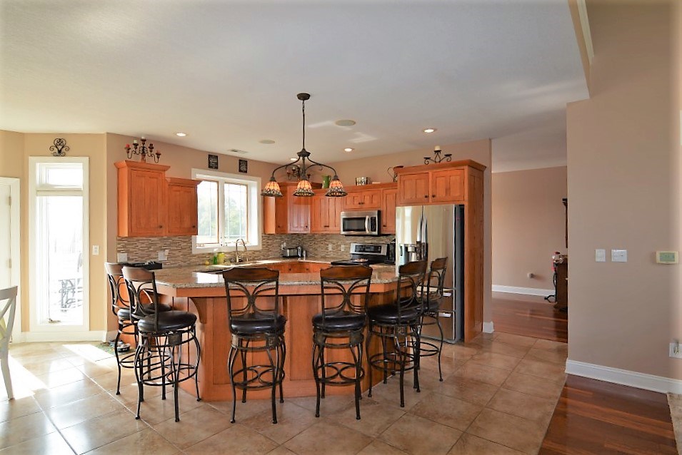 237 West Hoppus Road Claypool, IN 46510 - Photo 2 of 36