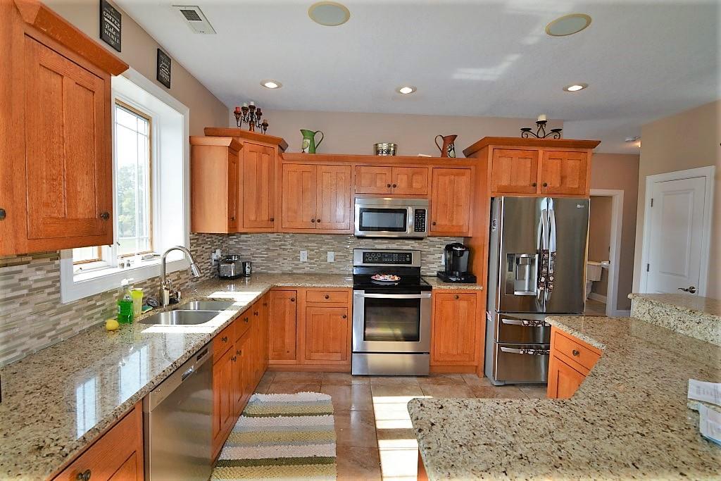 237 West Hoppus Road Claypool, IN 46510 - Photo 6 of 36