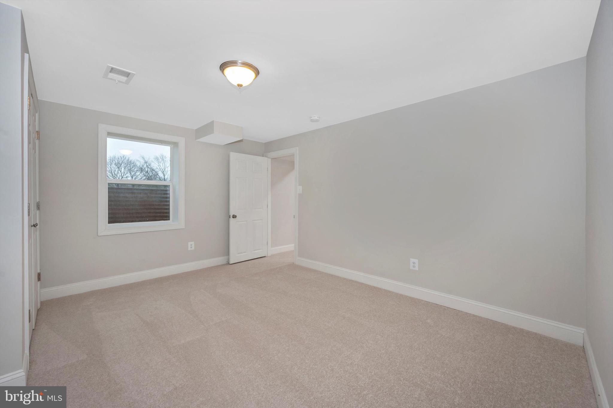 14805 Ridge Oak Drive Boyds, MD 20841 - Photo 33 of 53