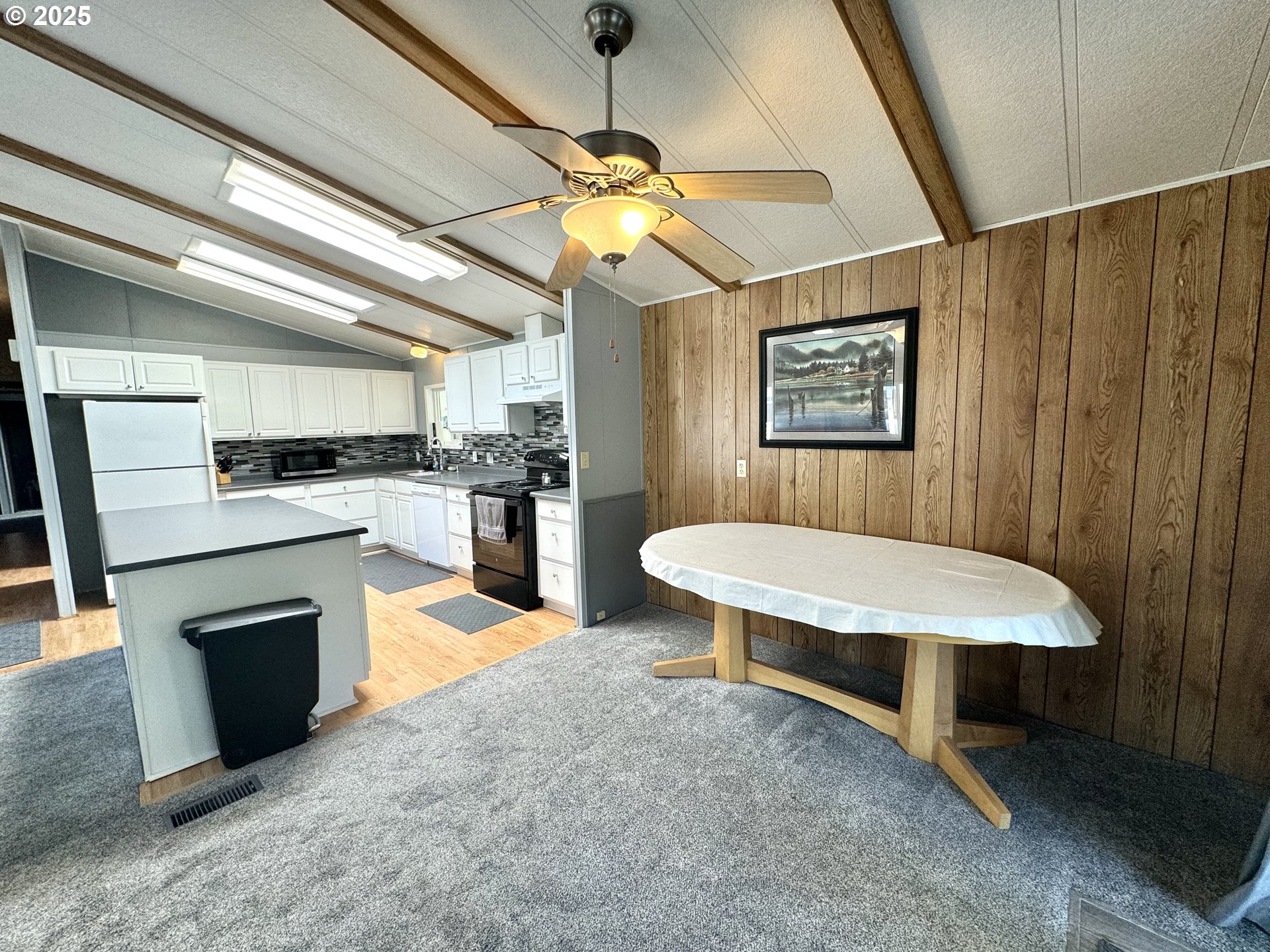 1601 Rhododendron Drive, Unit 676 Florence, OR 97439 - Photo 16 of 36 Gallery Image 16