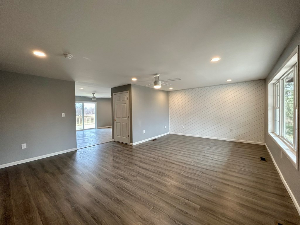 885 E Road Burke, NY 12917 - Photo 3 of 43 Gallery Image 3