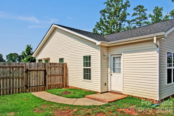 $1,745 | 49 Linford Street, Belmont, NC 28012