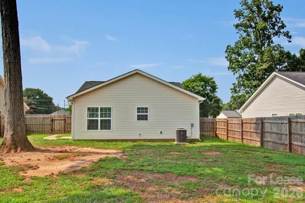 $1,745 | 49 Linford Street, Belmont, NC 28012